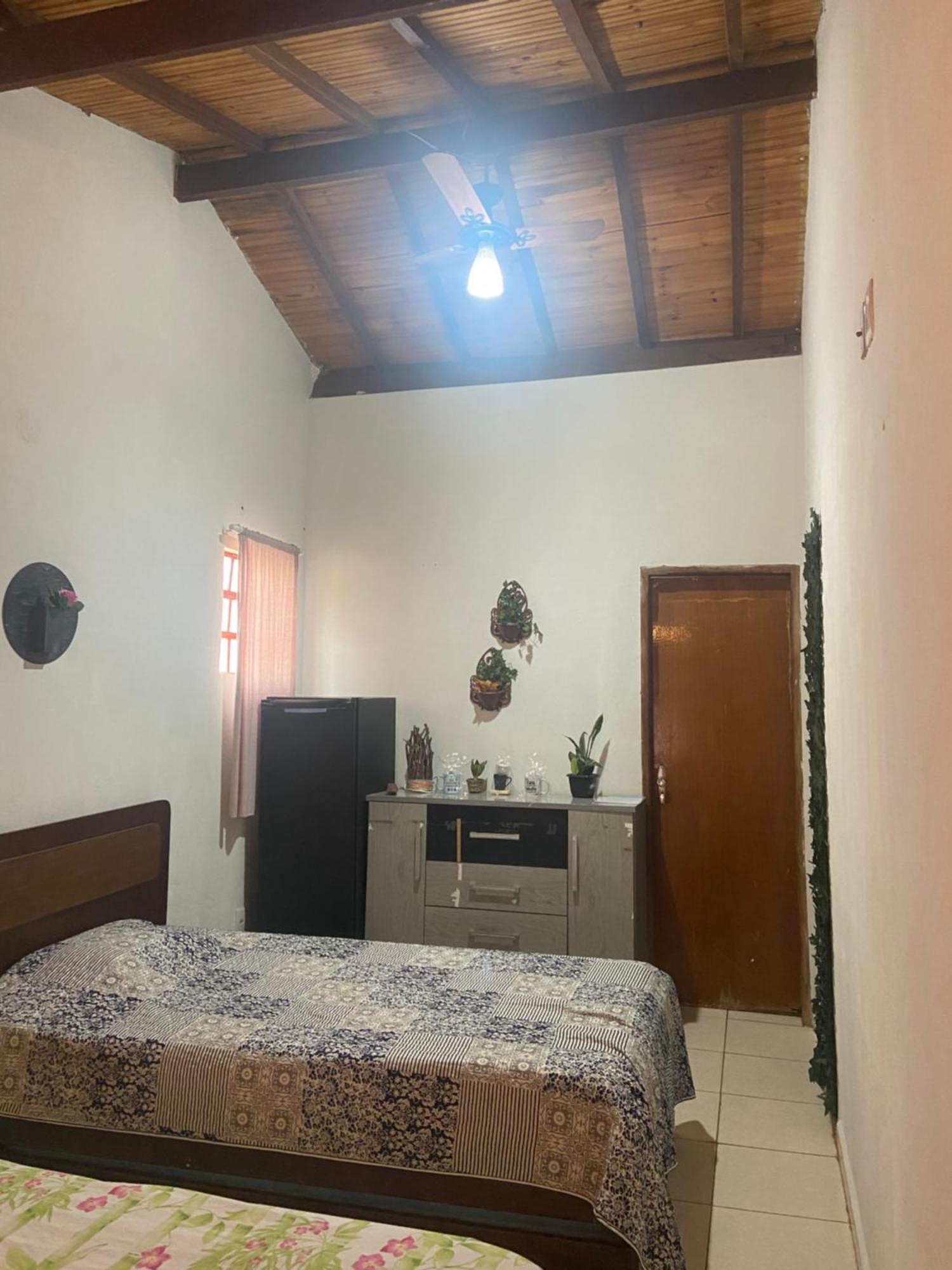 Quarto Privativo Chacara Pe Na Roca Brotas Buitenkant foto
